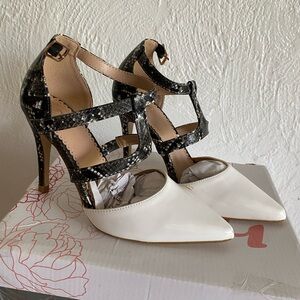 Elegant Black and White Strappy Heels
